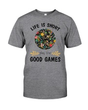 Play Volleyballs Classic T-Shirt thumbnail