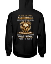 Hombre de septembre Hooded Sweatshirt tile
