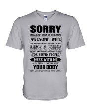 A FREAKING AWESOME WIFE V-Neck T-Shirt thumbnail