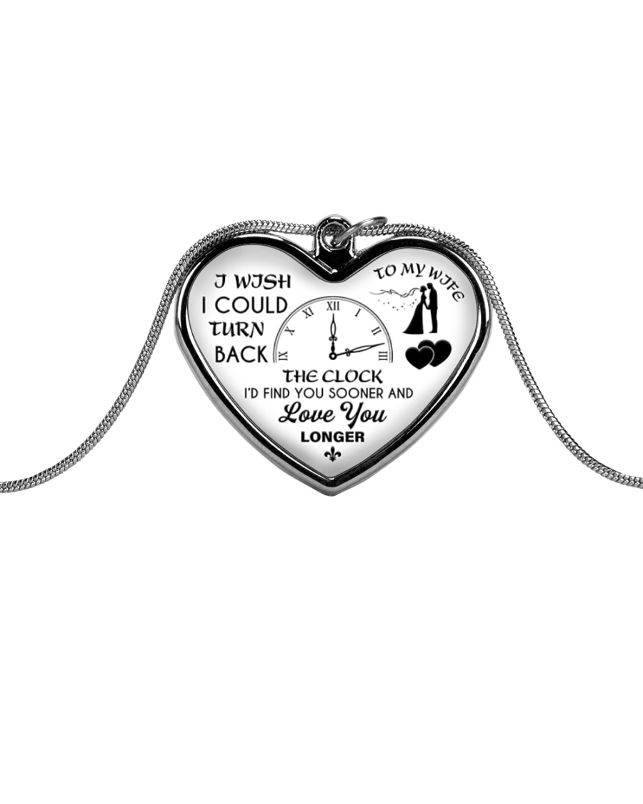 1 DAY LEFT - GET YOURS NOW Metallic Heart Necklace