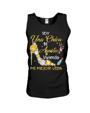 Una Chica Agosto Unisex Tank thumbnail