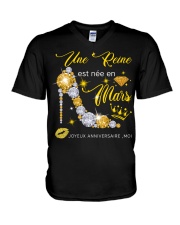 Une Reine Mars V-Neck T-Shirt thumbnail