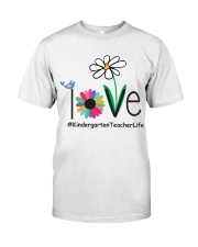 KINDERGARTEN TEACHER LIFE Classic T-Shirt thumbnail