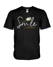 DON'T FORGET TO SMILE EVERYDAY V-Neck T-Shirt tile