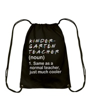 KINDERGARTEN TEACHER - NOUN TEACHER T-SHIRT Drawstring Bag thumbnail