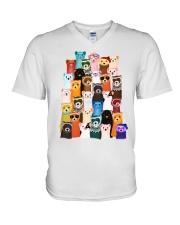 Otters colorful art V-Neck T-Shirt thumbnail