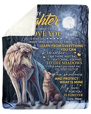 Never Forget That I Love U Wolf Mom To Daughter Sherpa Fleece Blanket tile