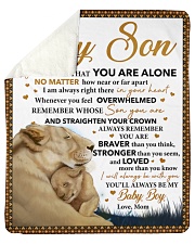 Never Feel That U Are Alone Lion Mom To Son Sherpa Fleece Blanket tile