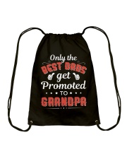Only The Best Dads Get Promoted To Grandpa Drawstring Bag thumbnail