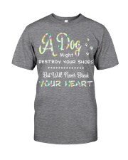 Dogs will never break your heart Classic T-Shirt front