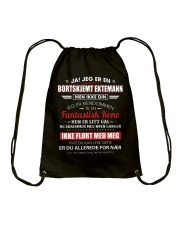 Jeg Er En Bortskjemt Ektemann men Ikke Din Drawstring Bag thumbnail