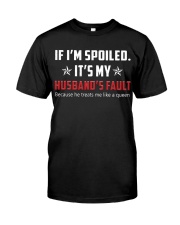 My Husband's Treats Me Like A Queen Classic T-Shirt thumbnail