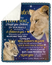Never Forget That I Love U Lion Mom To Daughter Sherpa Fleece Blanket tile