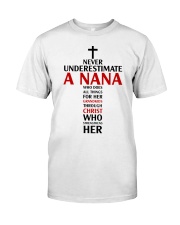 Never Underestimate A Nana Classic T-Shirt thumbnail