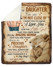 Even When Im Not Close By Lion Mom To Daughter Sherpa Fleece Blanket tile