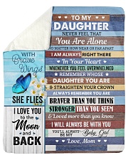 Never Feel That You Are Alone Mom To Daughter Sherpa Fleece Blanket tile