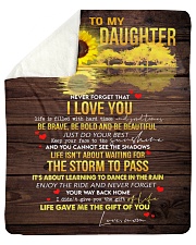 Never Forget That I Love You Mom To Daughter Sherpa Fleece Blanket - 50" x 60" thumbnail