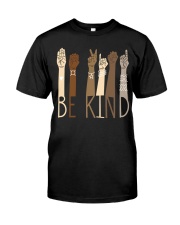 BE KIND SYMBOL Classic T-Shirt tile