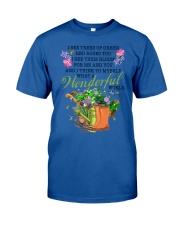 I see trees of green garden Classic T-Shirt tile