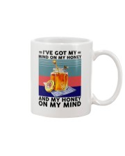 I'VE GOT MY MIND ON MY HONEY Mug tile
