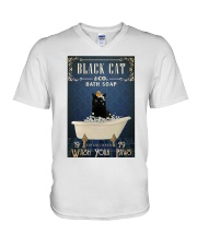 Black Cat bath soap V-Neck T-Shirt tile