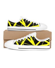 V03 Men's Low Top White Shoes tile