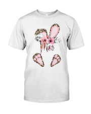 Customize GRANDMA Easter's day Moo Classic T-Shirt front
