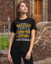 I Never Dreamed Mother's Day Daughter To Mom Classic T-Shirt apparel-classic-tshirt-lifestyle-06