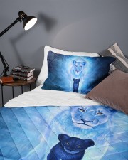 Lion Mom and Baby Queen Quilt Bed Set aos-queen-quilt-bed-set-lifestyle-front-09