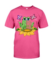 Frog spoil them frog lovers Classic T-Shirt tile