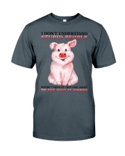 Pig dont understand stupid people Classic T-Shirt tile