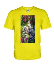 Shih tzu roses shih tzu lover dog mom V-Neck T-Shirt tile