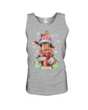 Giraffe warm winter christmas giraffe lover Unisex Tank tile