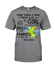 Parrot and dog it was me the end bird lovers Classic T-Shirt front