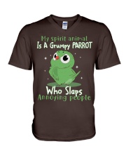 Parrot annoying people bird lovers parrot lovers V-Neck T-Shirt tile