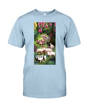 Pigs roses gift for pig lover Classic T-Shirt tile