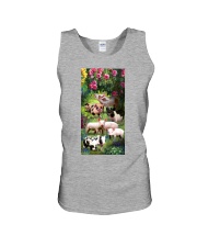 Pigs roses gift for pig lover Unisex Tank tile