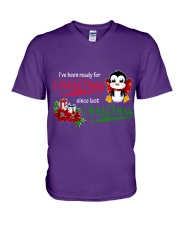 Penguin ready for xmas gift for penguin lovers V-Neck T-Shirt tile