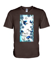 Butterfly gorgeous life insects bugs lover V-Neck T-Shirt tile