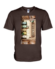 Hummingbird it is ok bird lover V-Neck T-Shirt tile