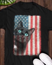 Cat ohh independence cat moms Classic T-Shirt apparel-classic-tshirt-lifestyle-front-160