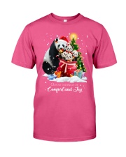 panda xmas gift bag gift for panda lovers Premium Fit Mens Tee tile