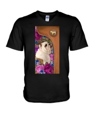 Bulldog magical gift for dog mom V-Neck T-Shirt tile