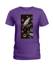 Turtle line awesome gift for turtle lover Ladies T-Shirt tile