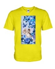 Cat blue flowers gift for cat lover V-Neck T-Shirt tile