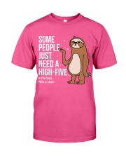 Sloth high-five sloth lover Classic T-Shirt tile