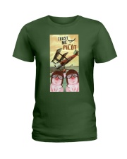 Pig Trust me I'm a pilot gift for you Ladies T-Shirt tile