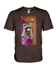 Raccoon magical gift for raccoon lover V-Neck T-Shirt tile