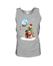 Lp 7 Chihuahua xmas snow gift drop sweatshirt Unisex Tank tile