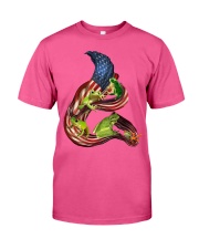 Frog cool and freedom frog lovers Classic T-Shirt tile